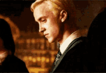 gif.gif