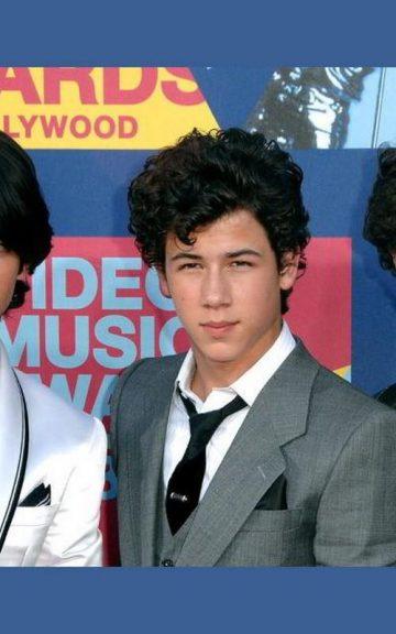 Quiz: Guess The Jonas Brothers Music Video From A Single GIF