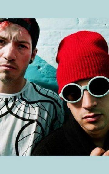 Quiz: Would I Match With Josh Or Tyler On Tinder?