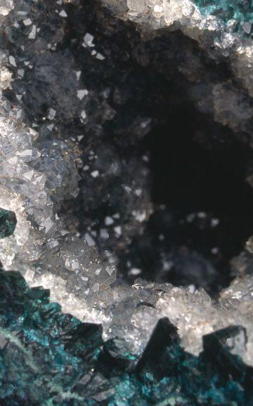 Quiz: Identify These Geological Crystals
